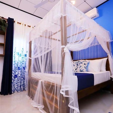 Dinsara Pearl Villa Weligama Bagian luar foto