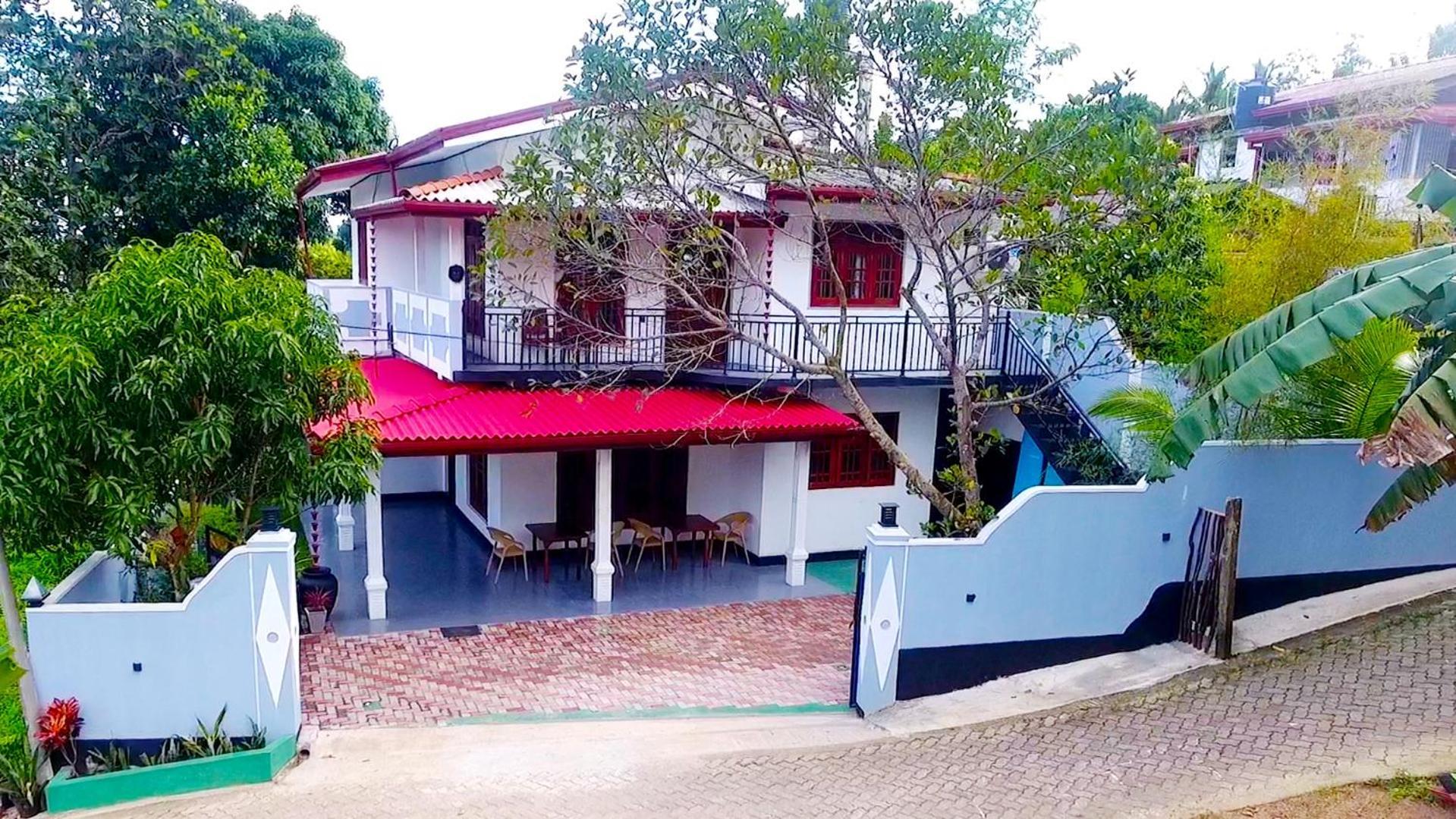 Dinsara Pearl Villa Weligama Bagian luar foto